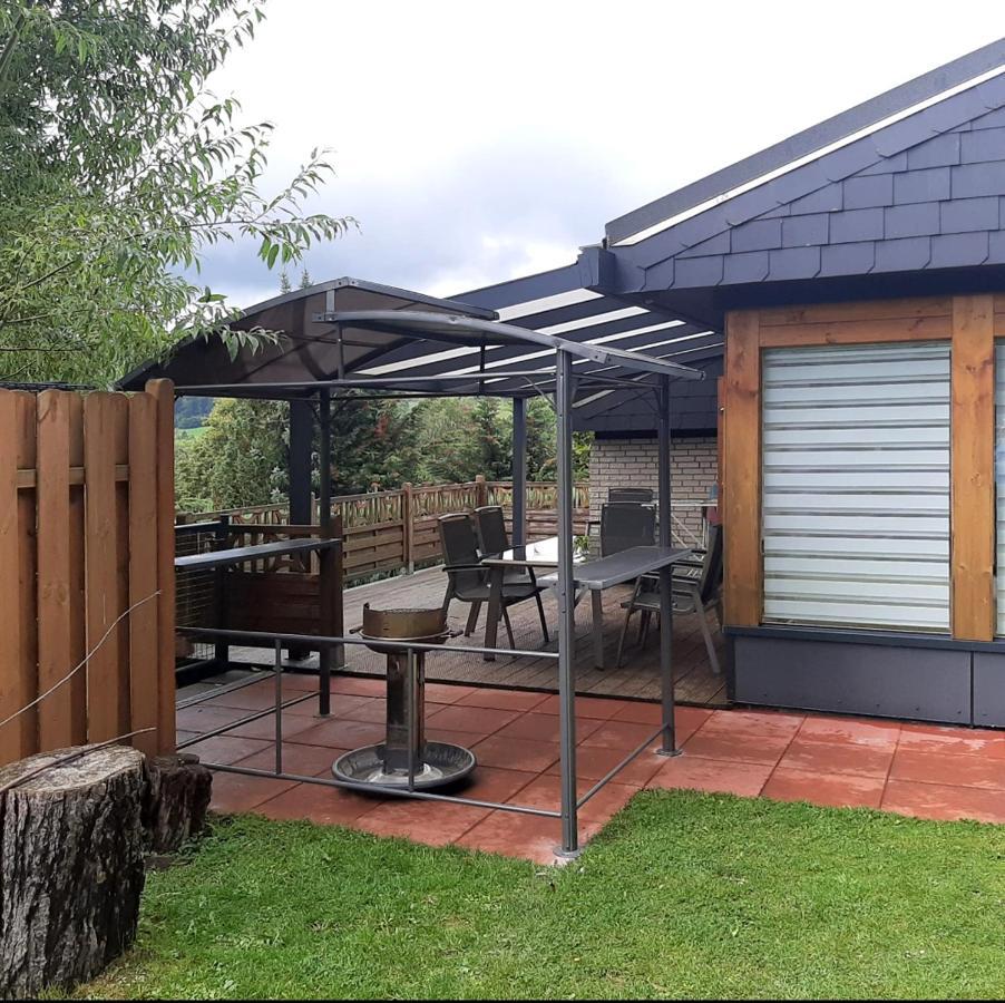 Ferienhaus Dana Meschede Esterno foto